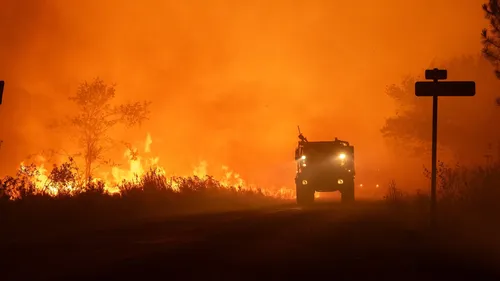 Incendies dans le sud-ouest : les flammes se rapprochent de...