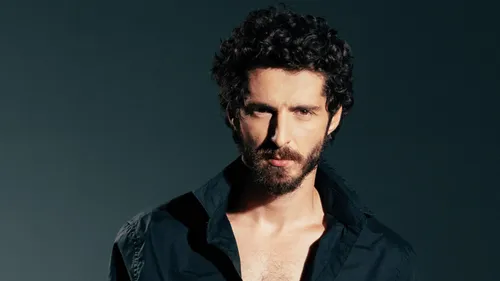 L'artiste nantais Charles en interview dans Le Matin Alouette