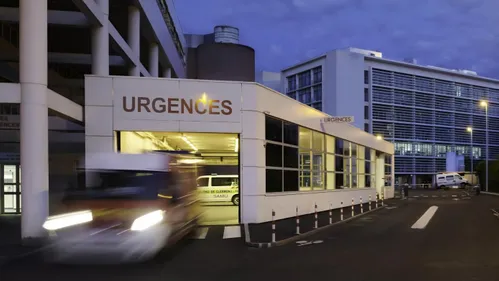 Un quinquagénaire meurt piégé sous son tracteur en Creuse