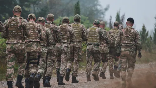 Les Français approuvent-ils l’envoi de militaires au Groenland ? 