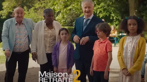 "Maison de retraite" : après les films à succès, place à une série...