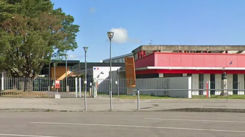 Loire-Atlantique : une adolescente poignardée dans un lycée à Ancenis