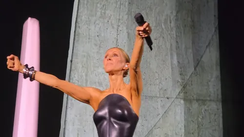 En Touraine, une contre-soirée Céline avec (presque) Céline Dion