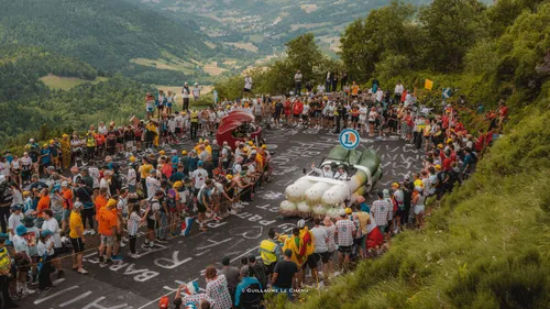 Alerte job insolite : pilote d'un poireau géant au Tour de France