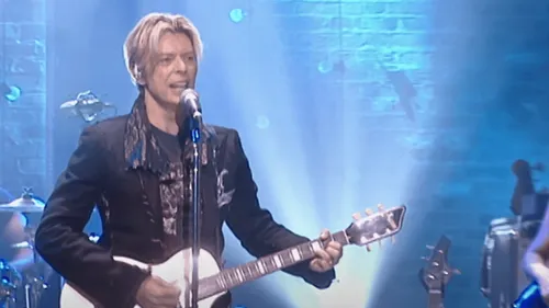 David Bowie à l'honneur d'une vente aux enchères exceptionnelle à...