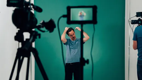 Mathieu Kassovitz recherche les rôles principaux de son adaptation...