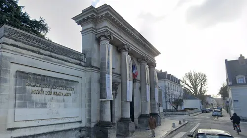 Tours : des collégiens intoxiqués pendant une sortie au musée des...