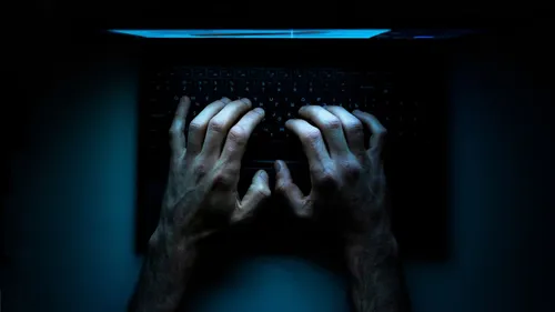 100 000 passeports de touristes piratés et mis en vente sur le dark...