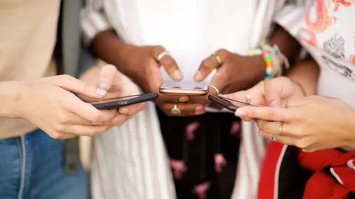 TikTok : vers une interdiction pour les moins de 15 ans ?