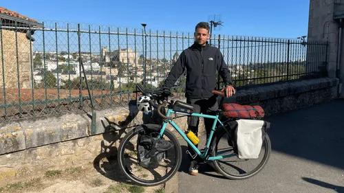 Un Poitevin part pour 8 000 kilomètres à vélo en Europe : "j’ai 300...