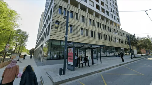 Rennes : expulsé de son logement social, un homme défonce la façade...