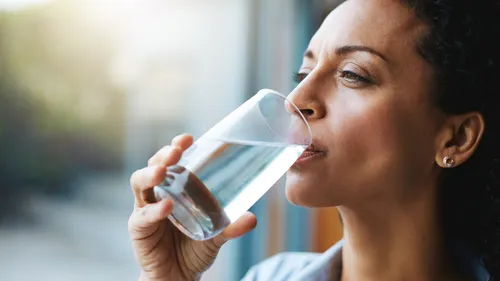 Elle décède après avoir bu trop d’eau