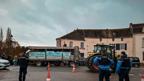 Pays de la Loire : des agriculteurs mobilisés pour le stockage de...