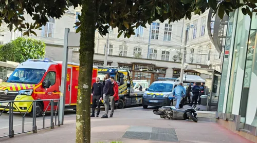 Un individu armé menace le personnel d’une banque en plein...