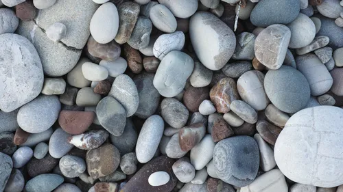 Il est arrêté pour avoir embarqué 41 kilos de galets