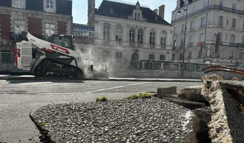 Démolir un parking au-dessus d’un fleuve, le défi de la ville de...