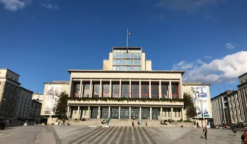 Un nouveau maire menacé en Bretagne