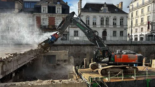 "C'est un chantier hors normes", dernière ligne droite dans la...