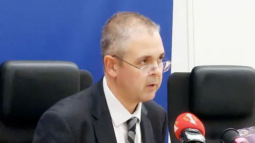 Le ministre de la Justice demande le retrait des fonctions du...