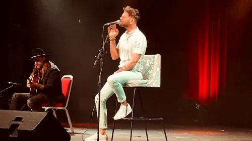 Keen’V en showcase privé Alouette !