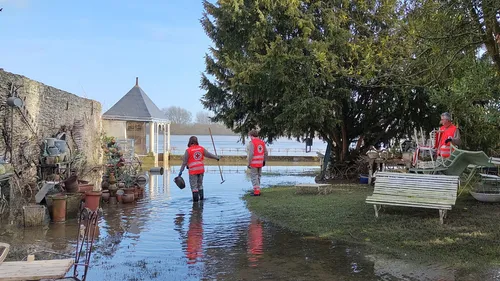 Après les crues, l’heure du nettoyage dans le Maine-et-Loire 