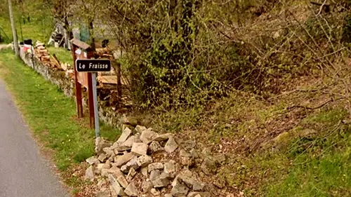 Intempéries : un trou se forme au-dessus d’une ancienne mine...