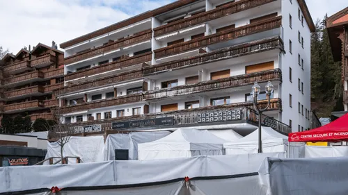 Incendie mortel à Crans-Montana : révélations sur le gérant du bar