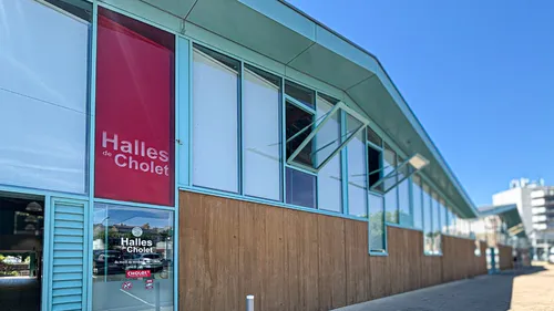 "On souffre" : 32 degrés sous les halles de Cholet