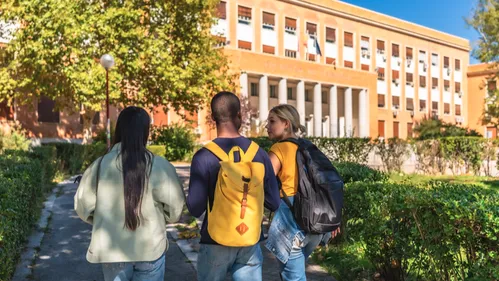 Des contrôles de police devant des écoles de Vendée