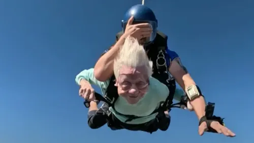 Qui a dit qu’à 104 ans on ne peut plus réaliser son rêve le plus fou ?