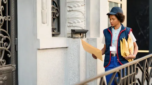 Incendies dans le Sud-Ouest : près de 700 000 courriers retardés 