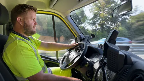 Patrouilleur sur l'A83 : "On protège avant tout"