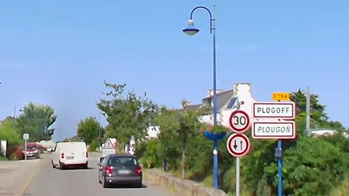 À Plogoff, une inscription anti-touristes près de la pointe du Raz...