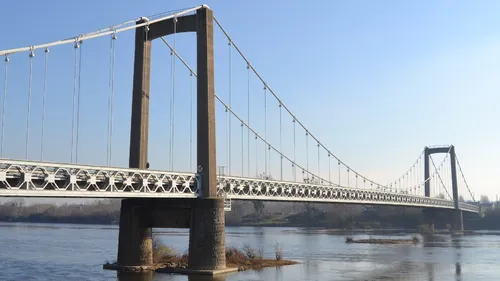 Un homme s'est jeté d'un pont cette nuit entre Nantes et Angers 