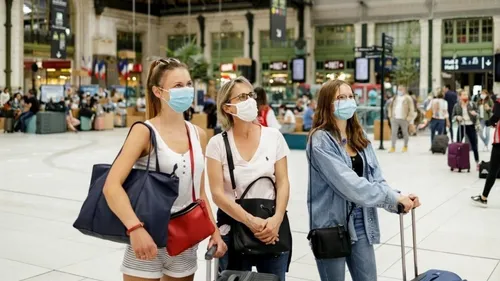 Le pass sanitaire exigé à bord des trains "certainement après le...