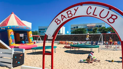 90 ans après, pourquoi le club Mickey séduit-il toujours les...