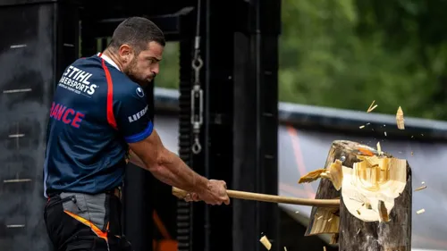 Lancement de la saison de bûcheronnage sportif avec le Trophée...