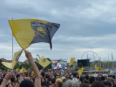 Rugby : deux écrans géants sur le Vieux-Port de la Rochelle pour la...