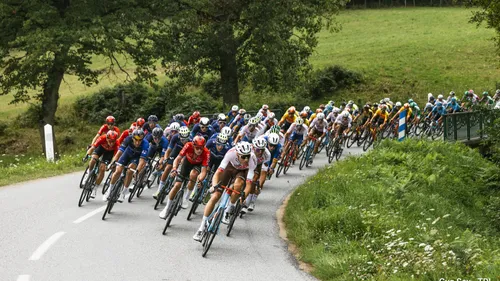 Cyclisme : départ du Tour Limousin Périgord Nouvelle-Aquitaine