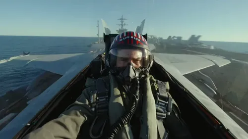 Top Gun fait un passage éclair au cinéma