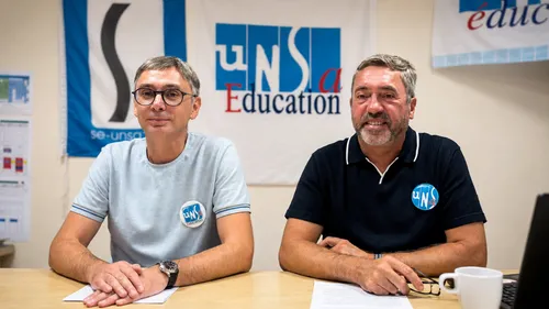 "On ne sait rien" : la cyberattaque plonge la rentrée scolaire dans...