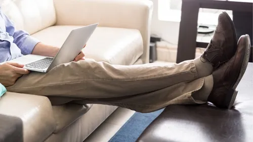 Pourquoi les Français se déplacent-ils de moins en moins ?