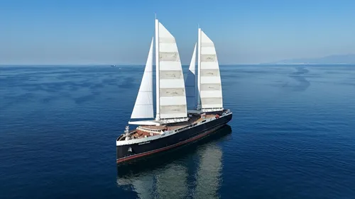 Le plus grand cargo voilier du monde est parti de Saint-Nazaire......