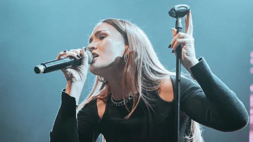 Vitaa annonce faire une pause dans sa carrière