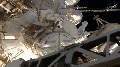 Les premières images de Sophie Adenot dans l'espace