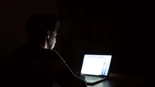 Etats-Unis : un adolescent met fin à ses jours, ses parents...