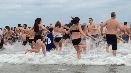 Grand saut vers 2026 : où piquer une tête pour les bains du Nouvel...