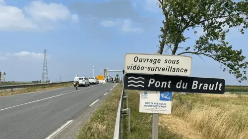 Fermeture du pont de Brault 