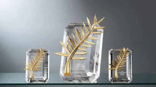 Derniers préparatifs avant le top départ du 75e Festival de Cannes