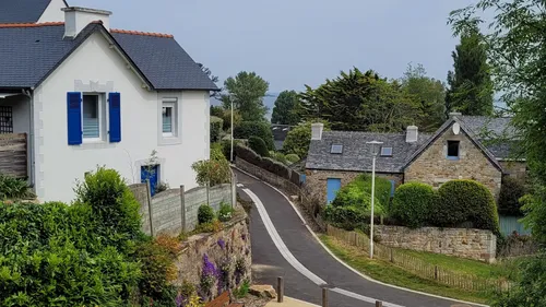 Finistère : le procès d'un meurtre dans une paisible station...